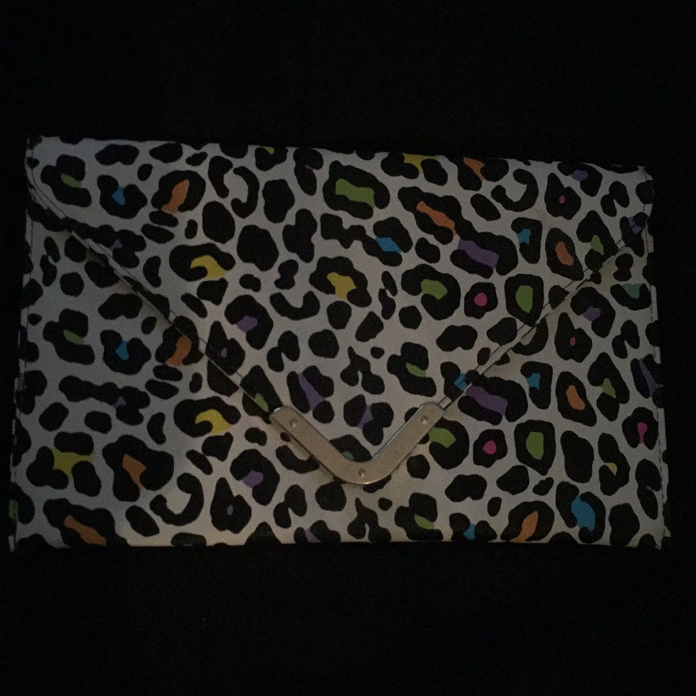 Fun colorful leopard chain purse